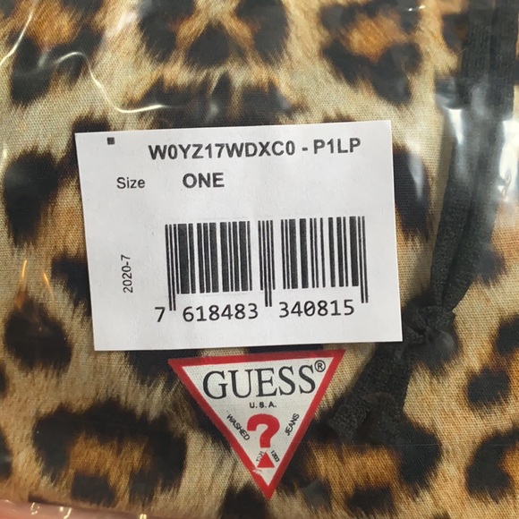 NWT GUESS FACE MASK - Picture 4 of 5